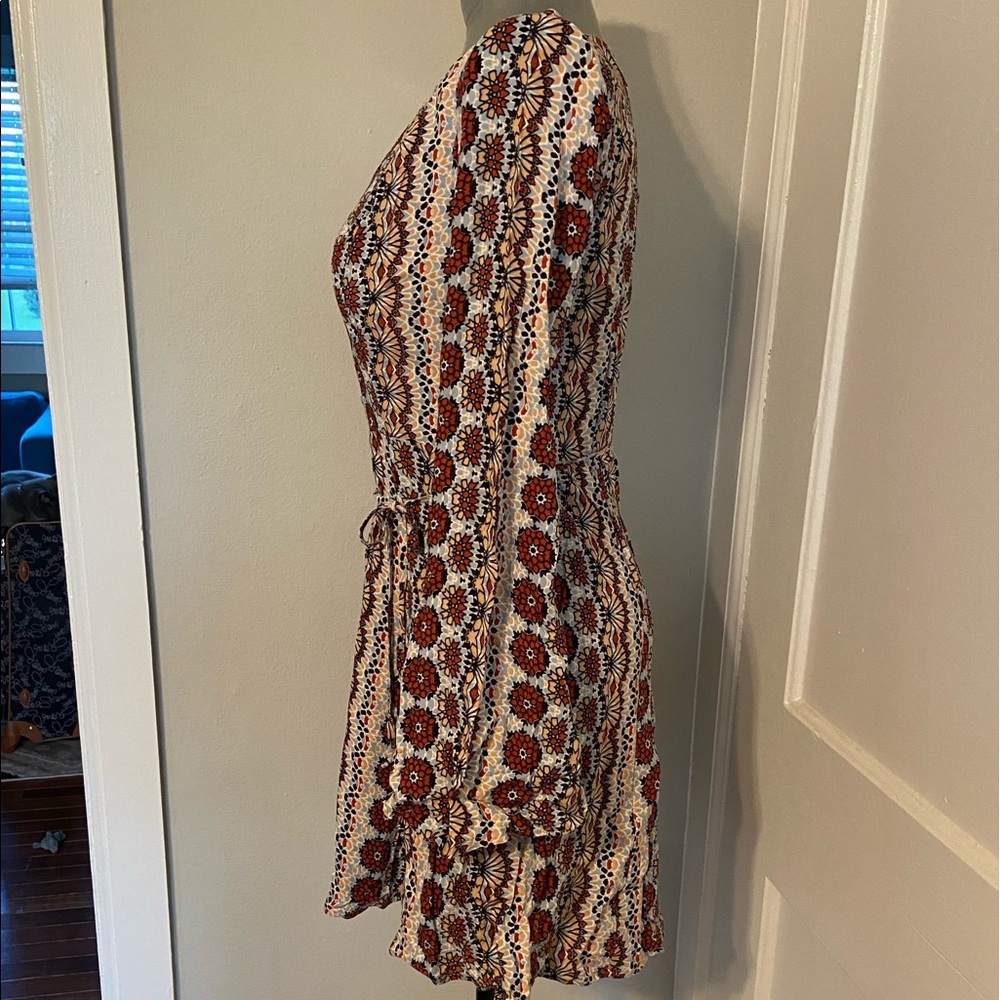 Retro Style Dress - Picture 4 of 8
